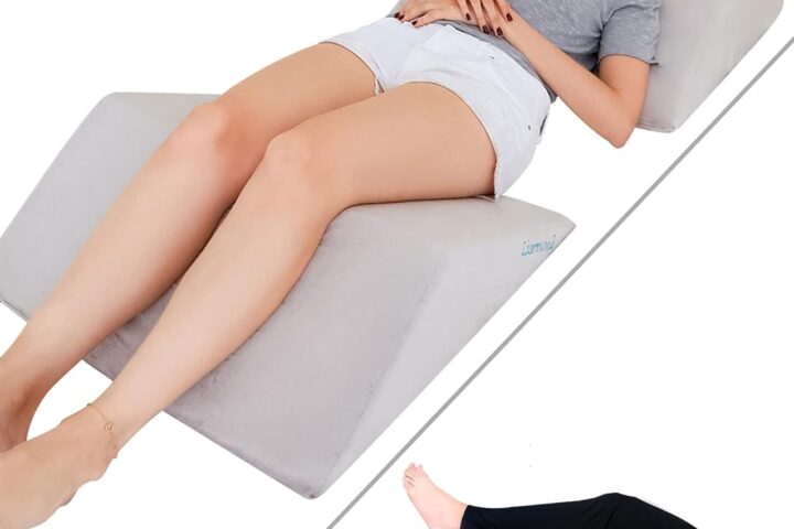 Bed and Leg Wedge Pillow Set